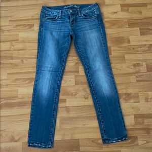 American Eagle skinny jeans